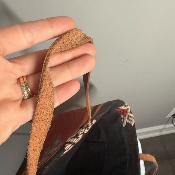 Woven Kilim rug tapestry tote bag leather straps Turkish western Aztec medium si - Picture 7 of 15